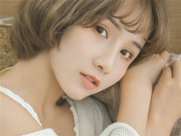 和女生说什么最能打动她?撩妹情话语录大全!